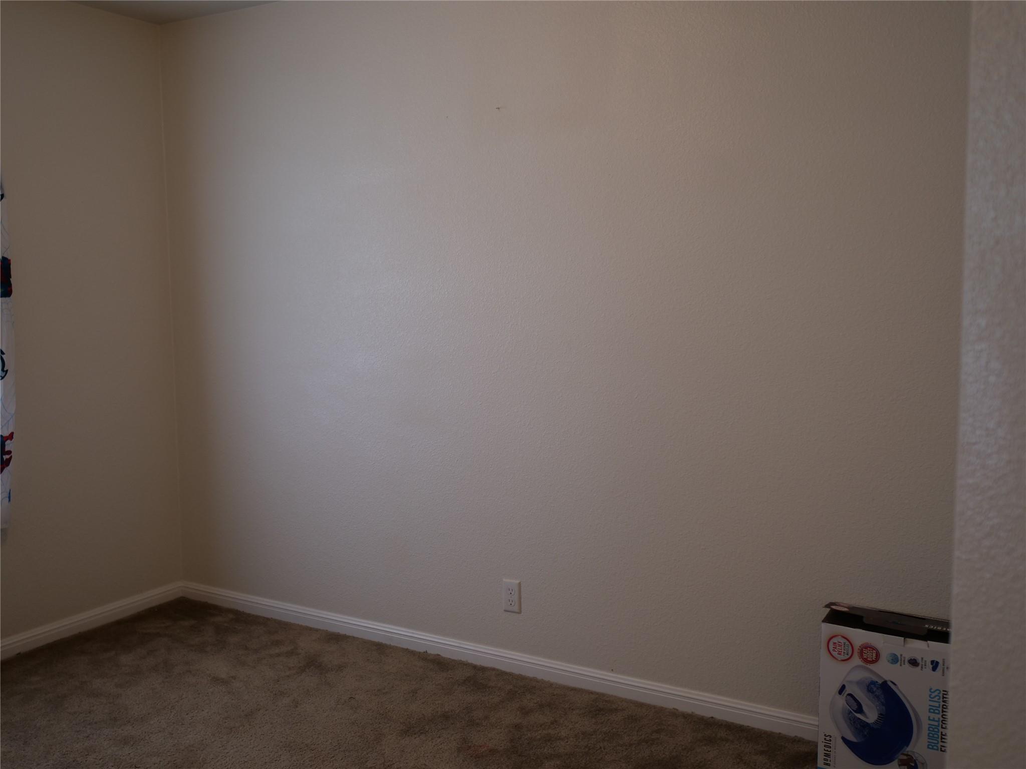 9223476 Property Photo 3