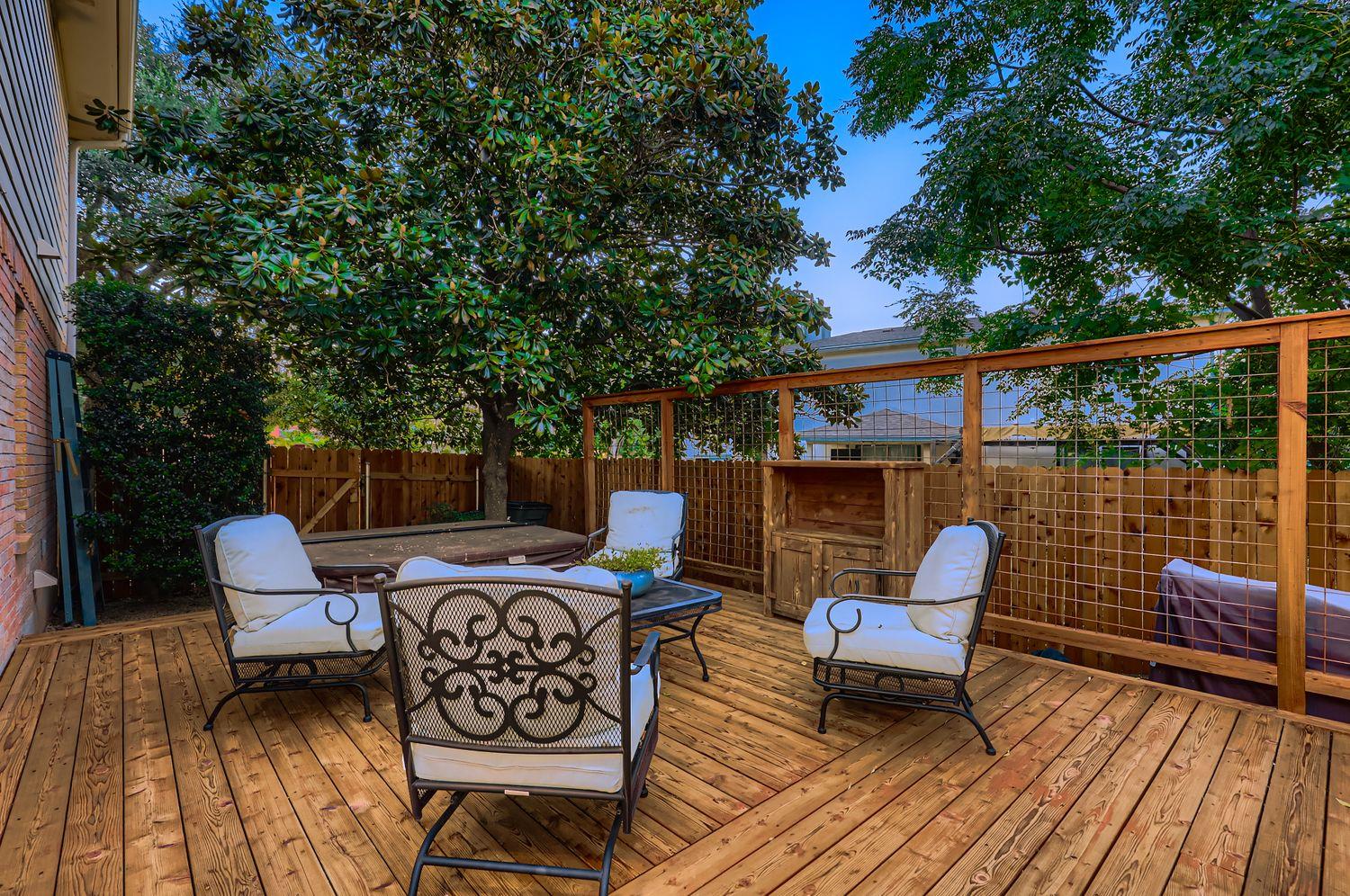 312 Brentwood Dr Property Photo 4