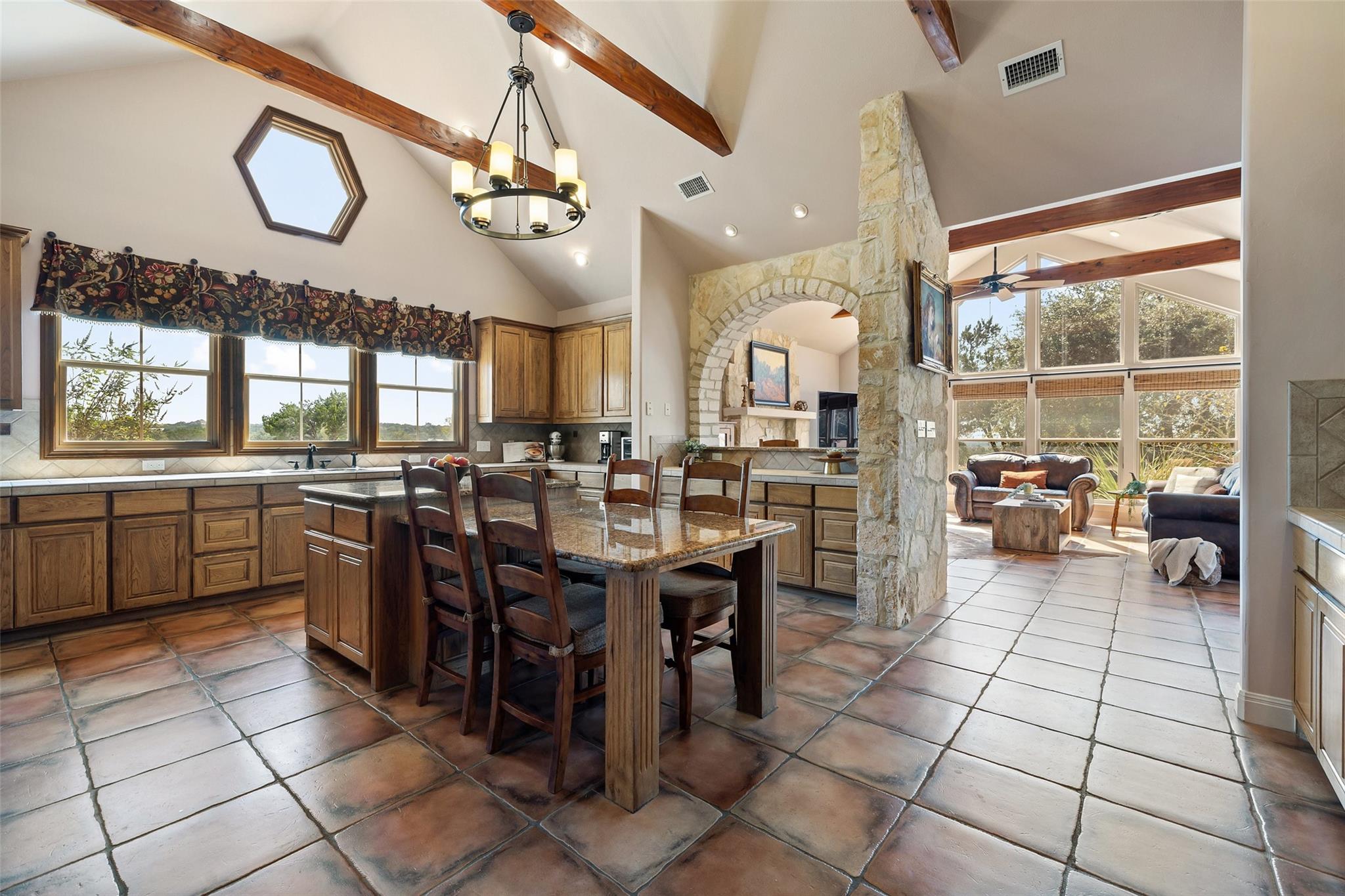 1120 Canyon View Rd Property Photo 13