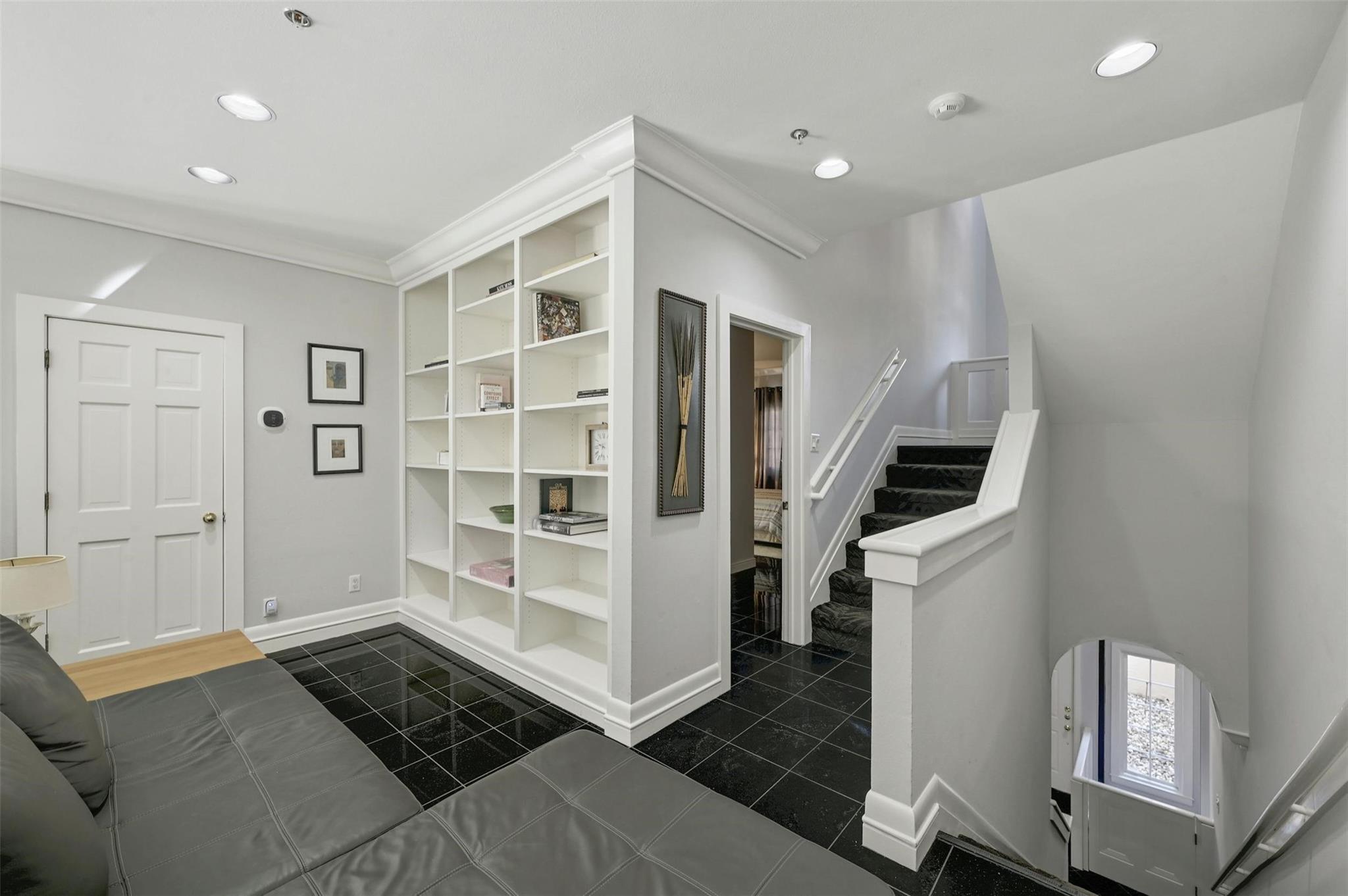 1937 Rue De St Tropez None #9 Property Photo 16