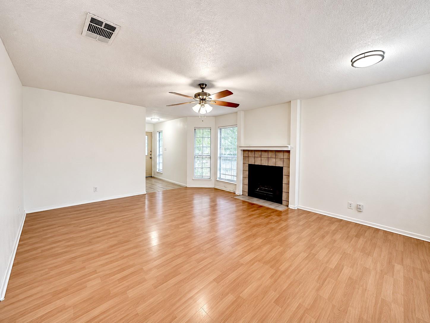 2011 Kirksey Dr #a Property Photo 4