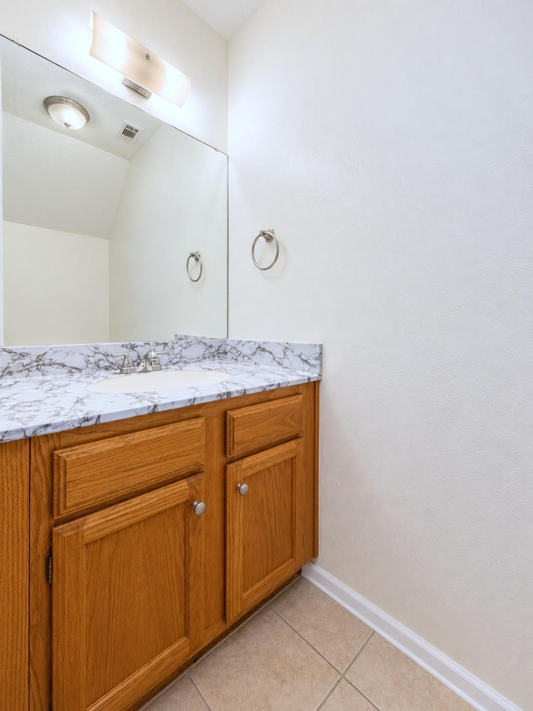 2011 Kirksey Dr #a Property Photo 6