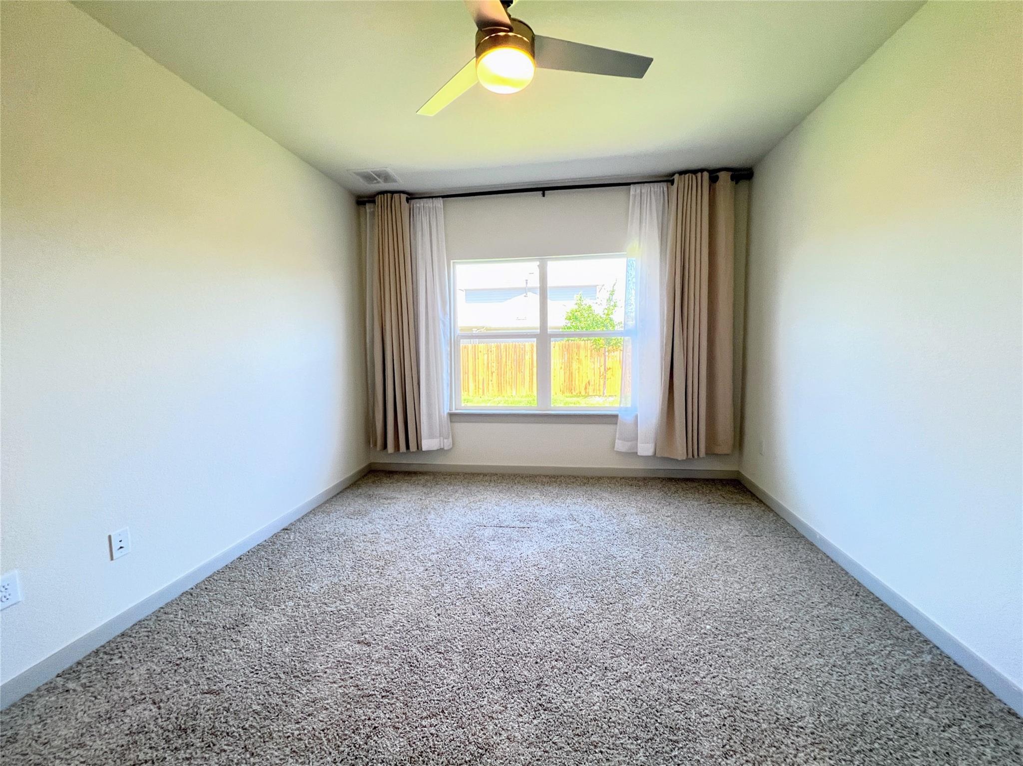 2108 Daleside Ln Property Photo 9