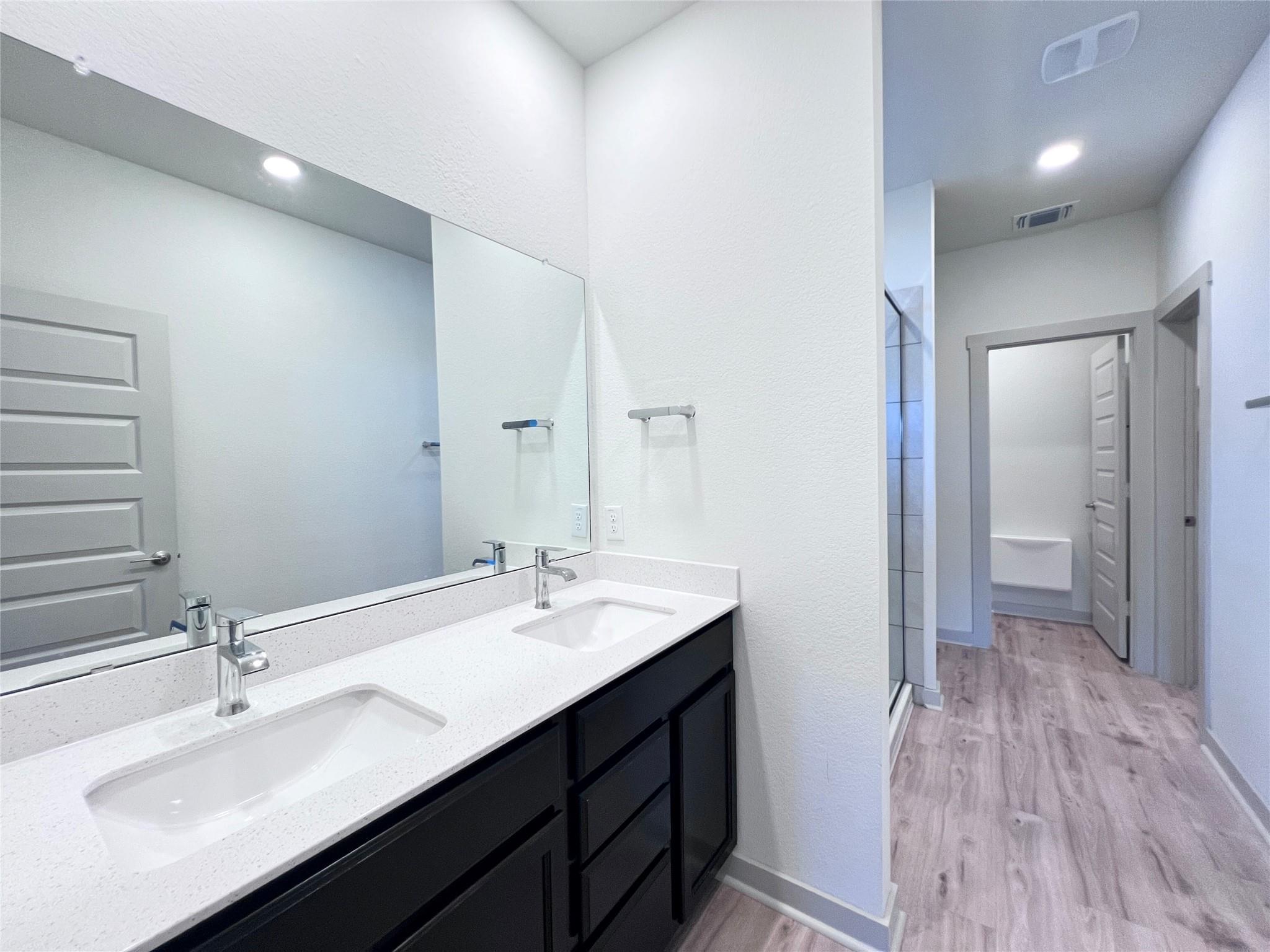2108 Daleside Ln Property Photo 10