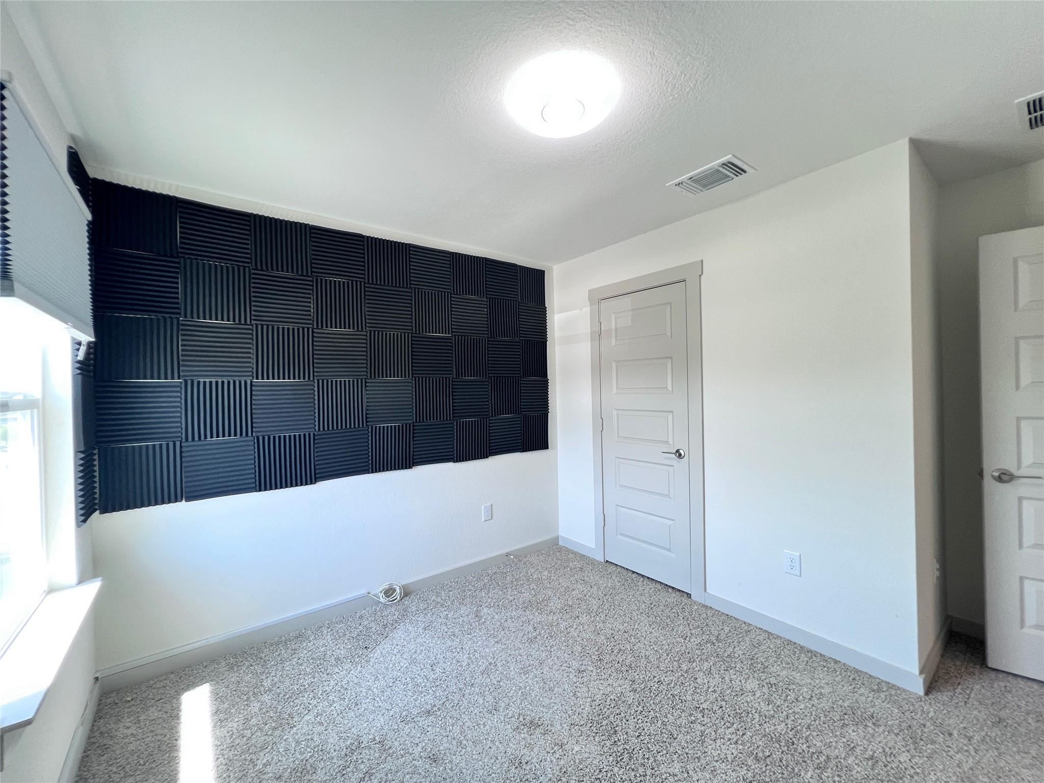 2108 Daleside Ln Property Photo 15