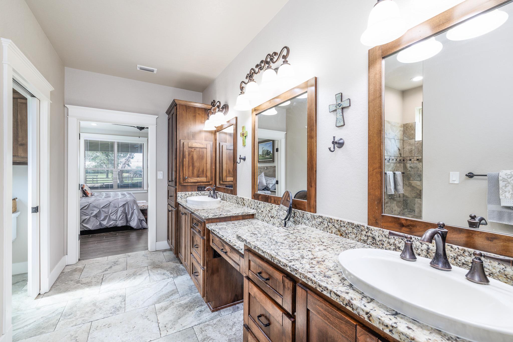 605 Fm 1682 None Property Photo 10
