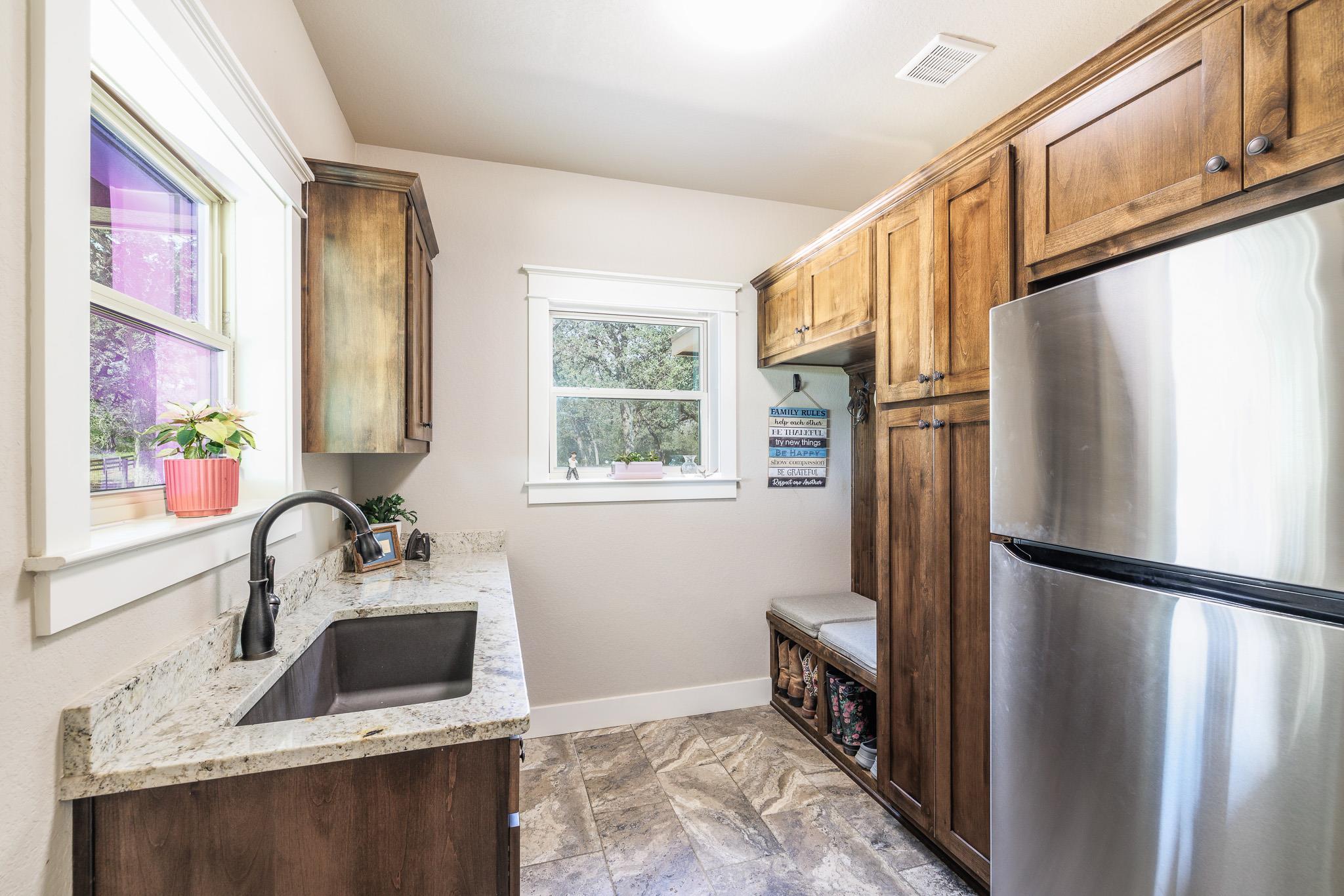 605 Fm 1682 None Property Photo 16