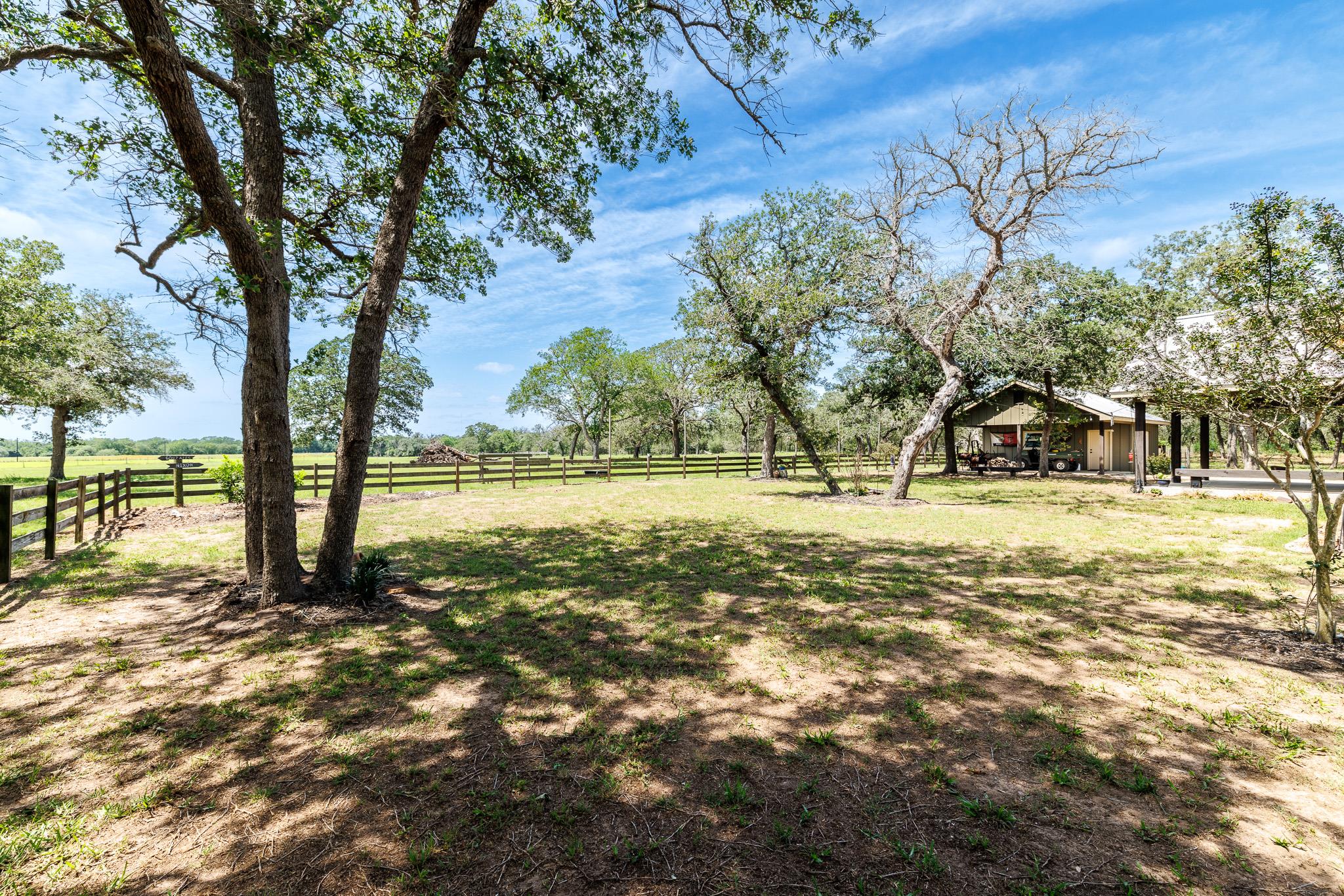 605 Fm 1682 None Property Photo 23