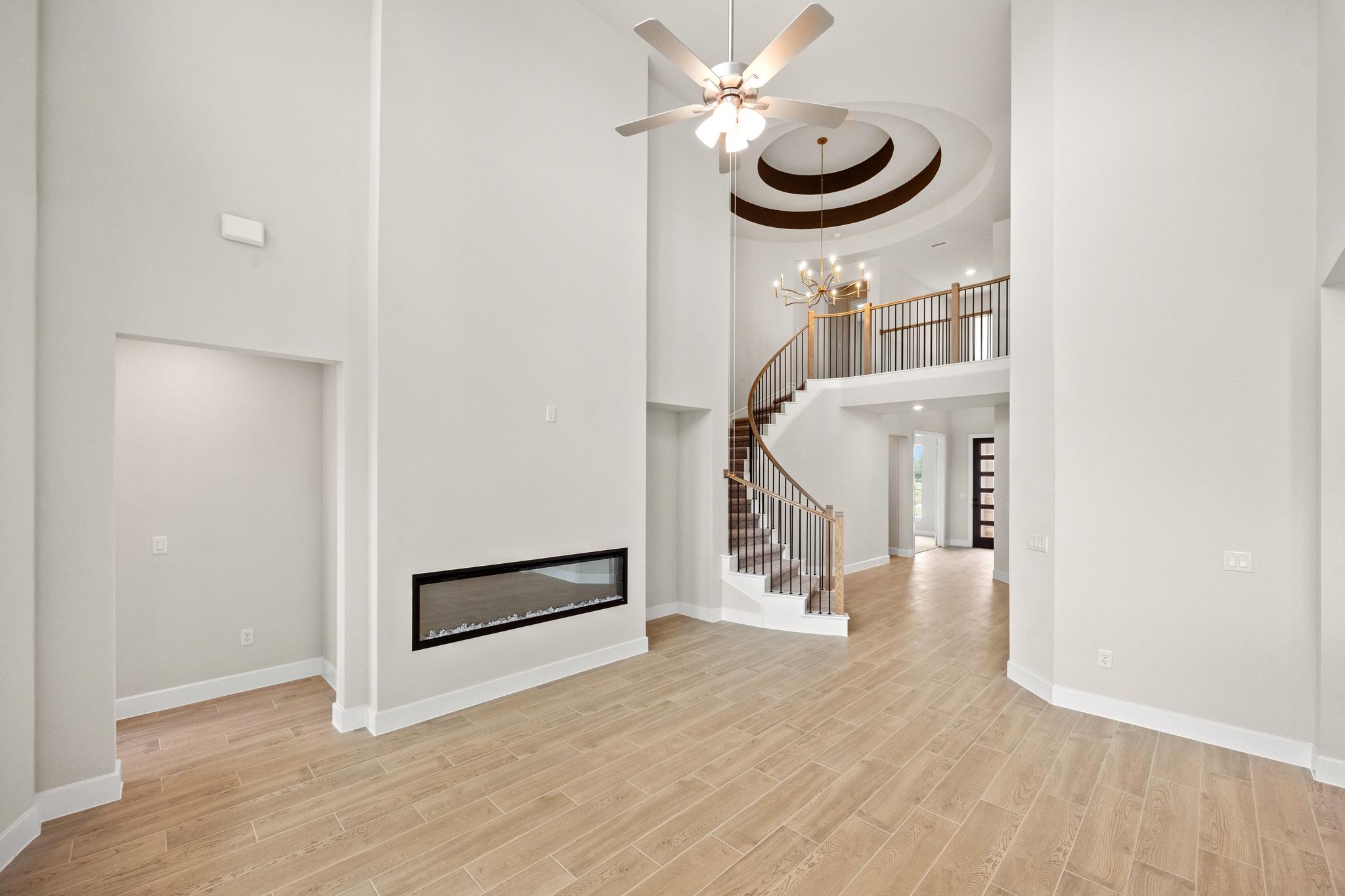517 Snakeroot Trl Property Photo 4