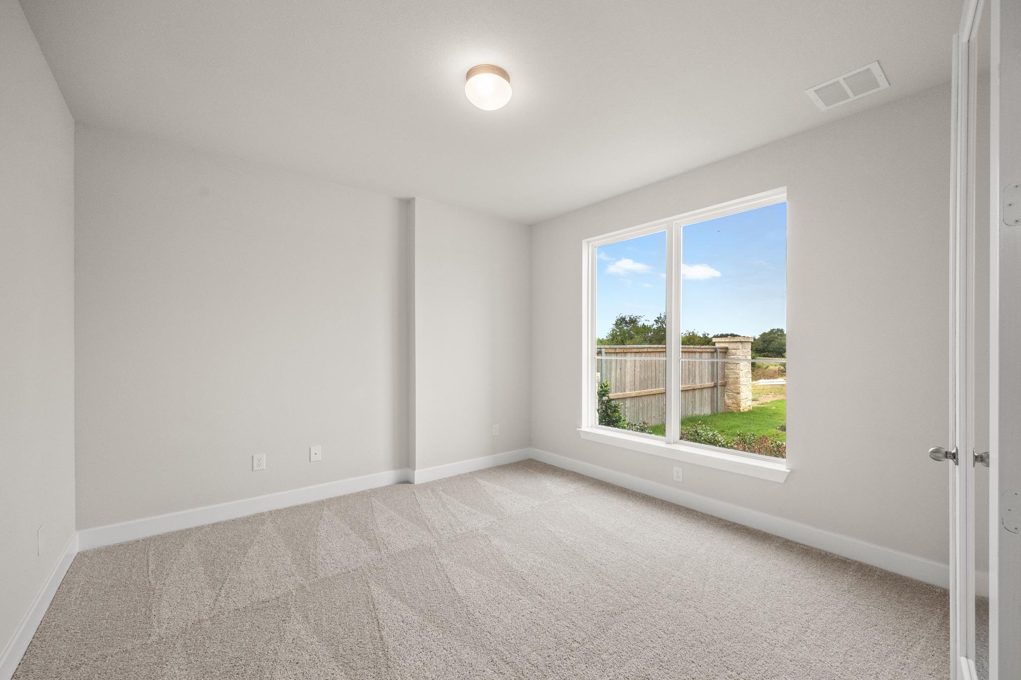 517 Snakeroot Trl Property Photo 16