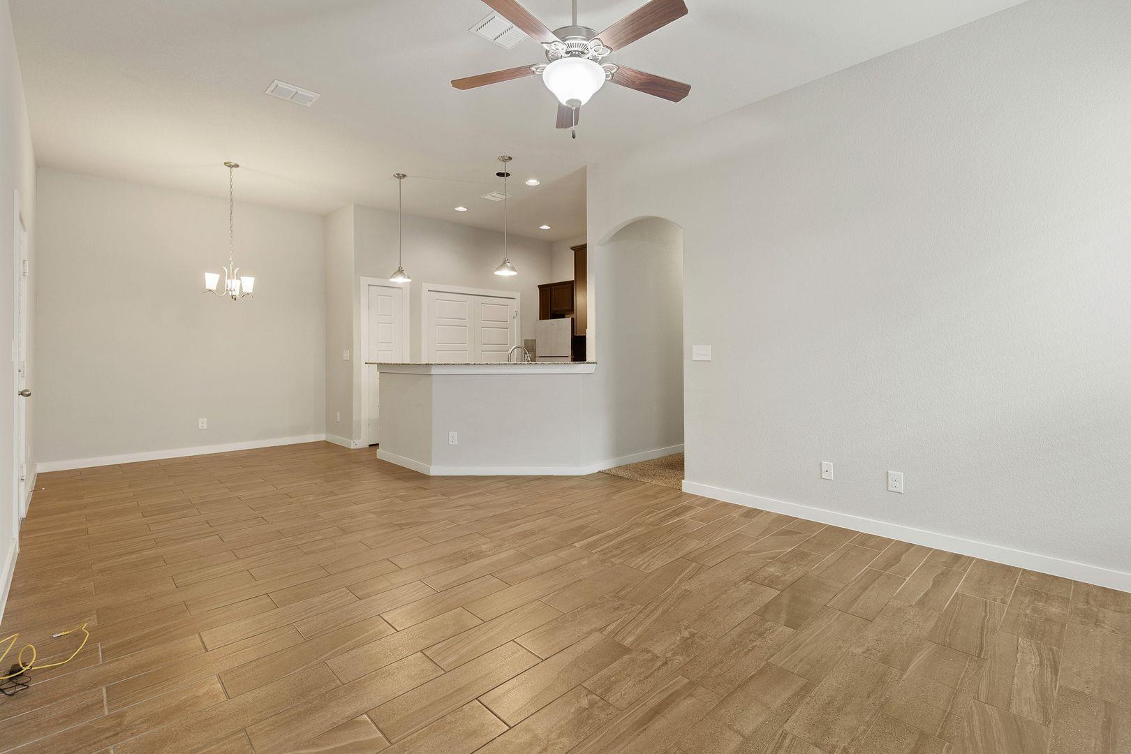 105 Calm Water Loop Property Photo 2