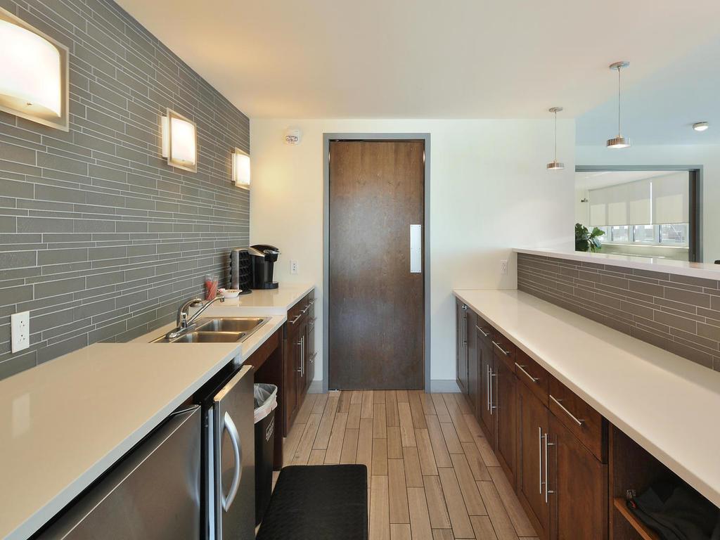 300 Bowie St #902 Property Photo 11