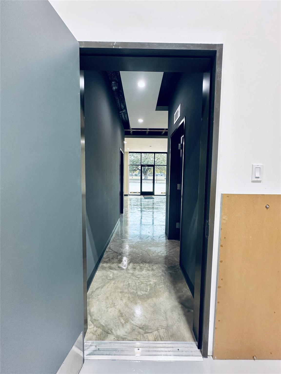 4272 Fm 2484 None #bldg 1 Unit B Property Photo 7
