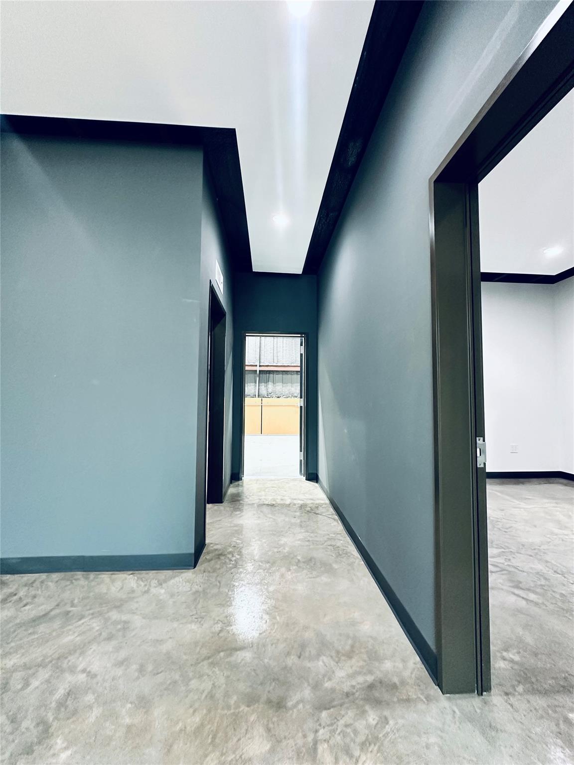 4272 Fm 2484 None #bldg 1 Unit B Property Photo 8