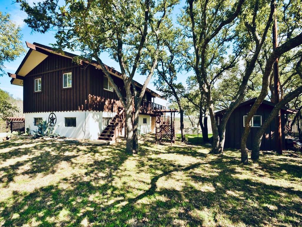 729 Nomad Dr Property Photo 4