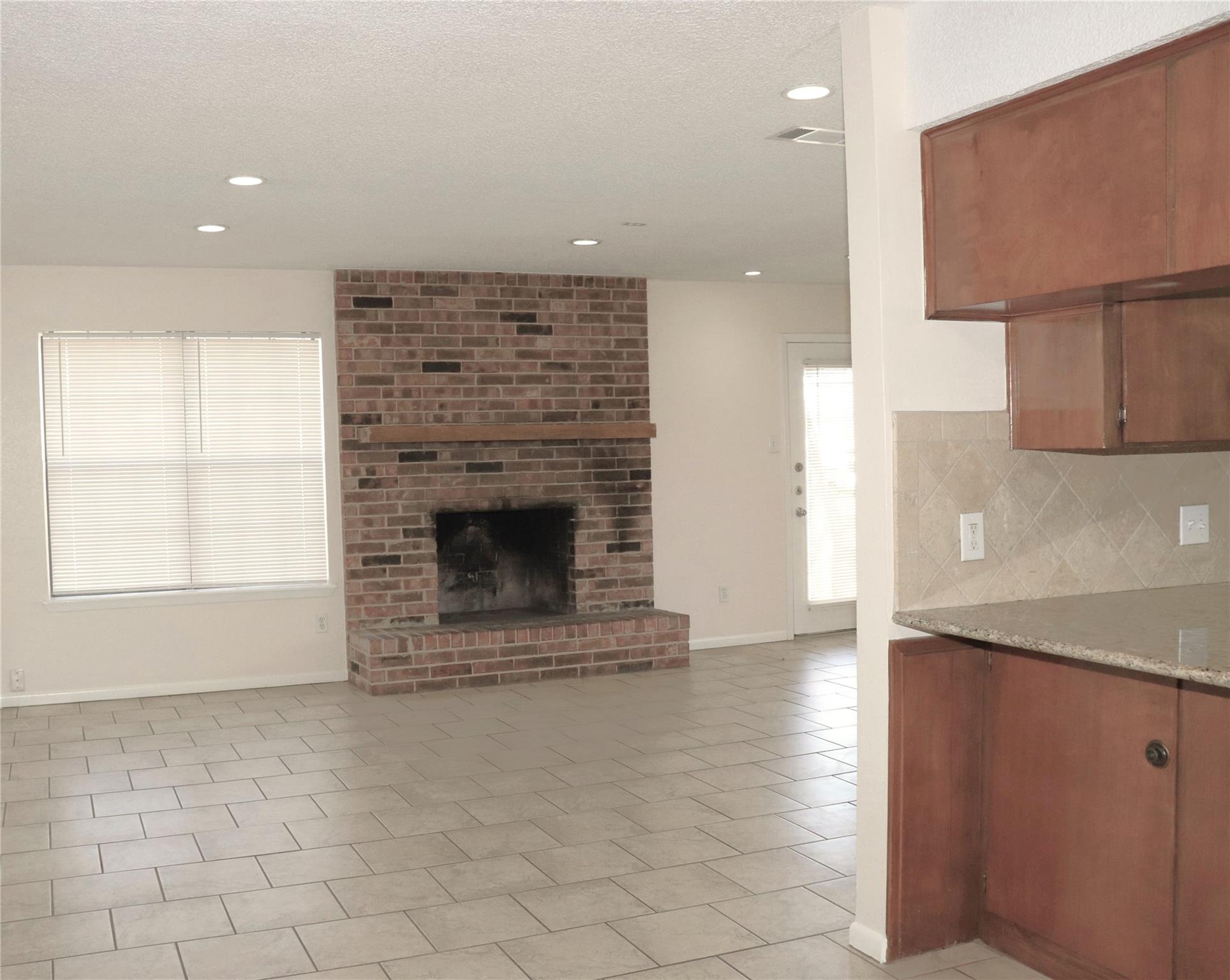 1202 Leander Rd #a & B Property Photo 6