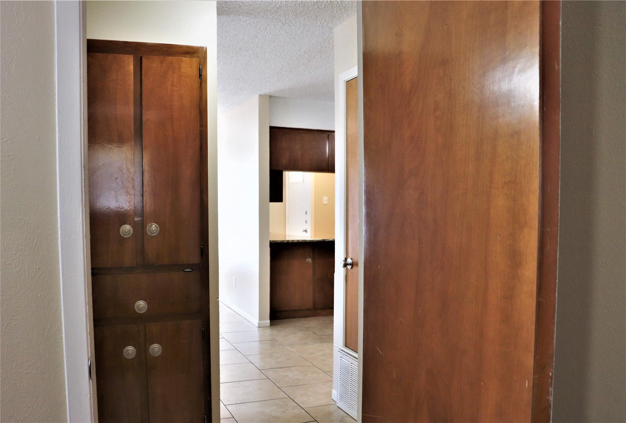 1202 Leander Rd #a & B Property Photo 11