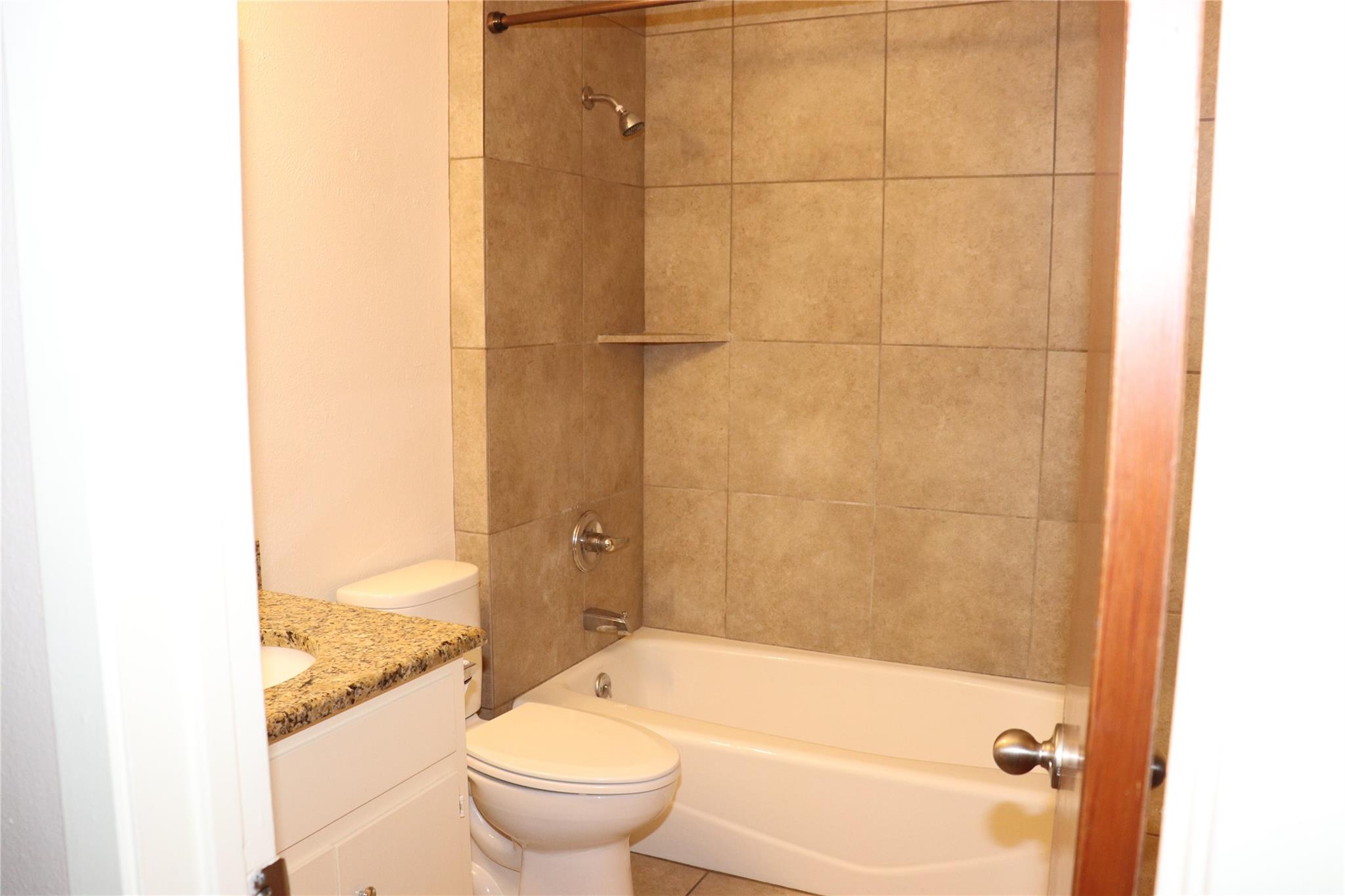 1202 Leander Rd #a & B Property Photo 14