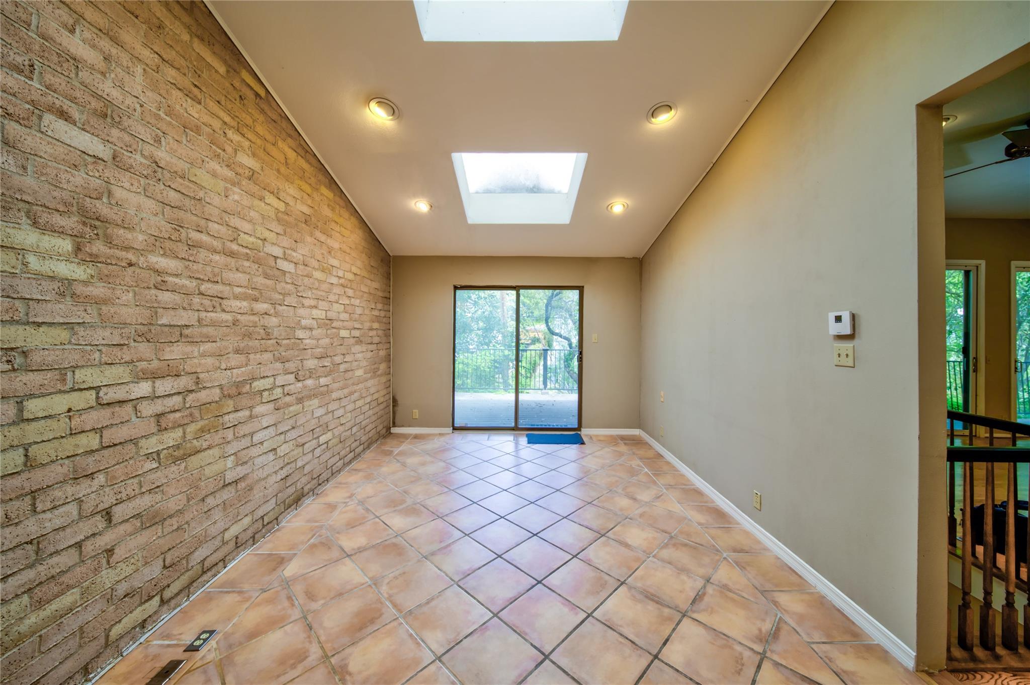 3216 Tarryhollow Dr Property Photo 21