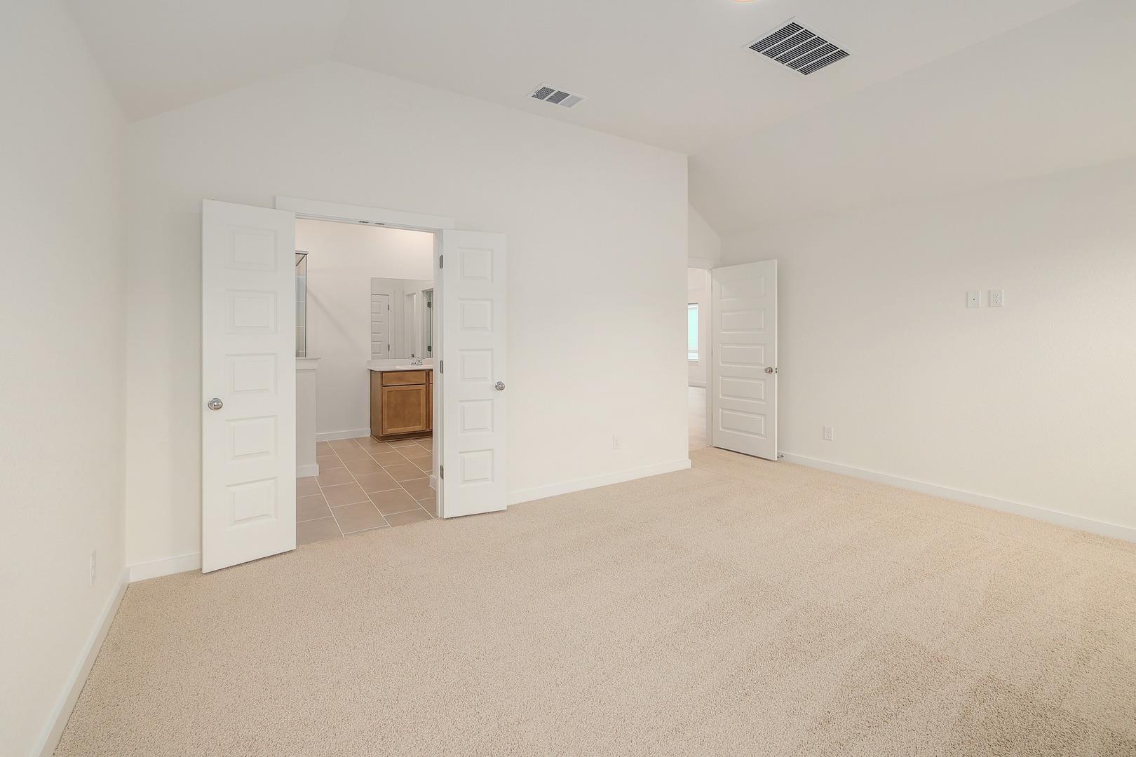 206 Melrose St Property Photo 13