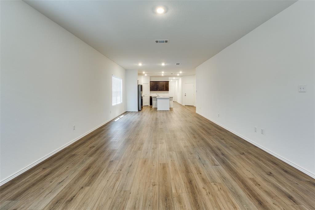 124 Maravillas Bnd Property Photo 5