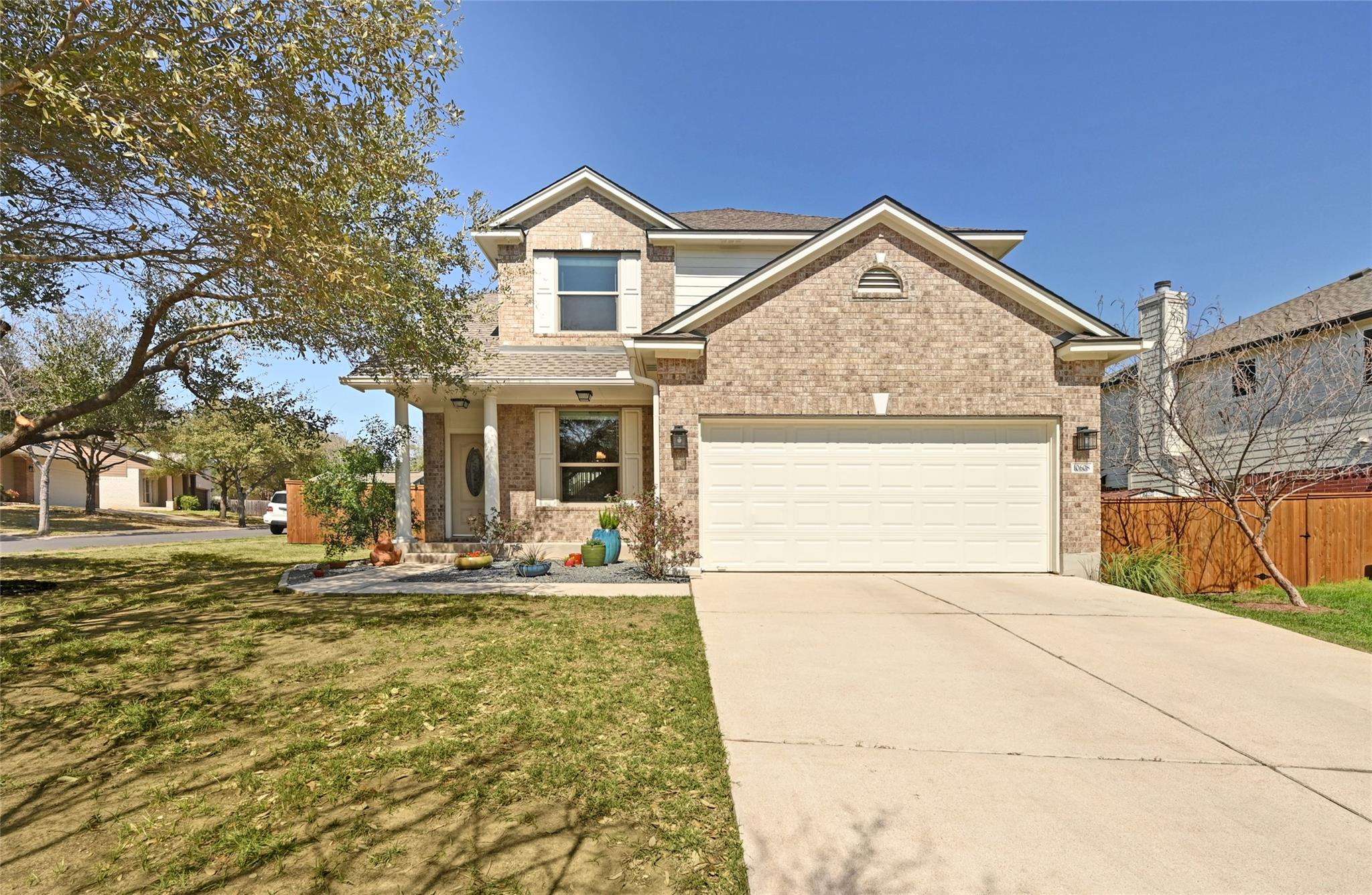 10608 Beard Ave Property Photo