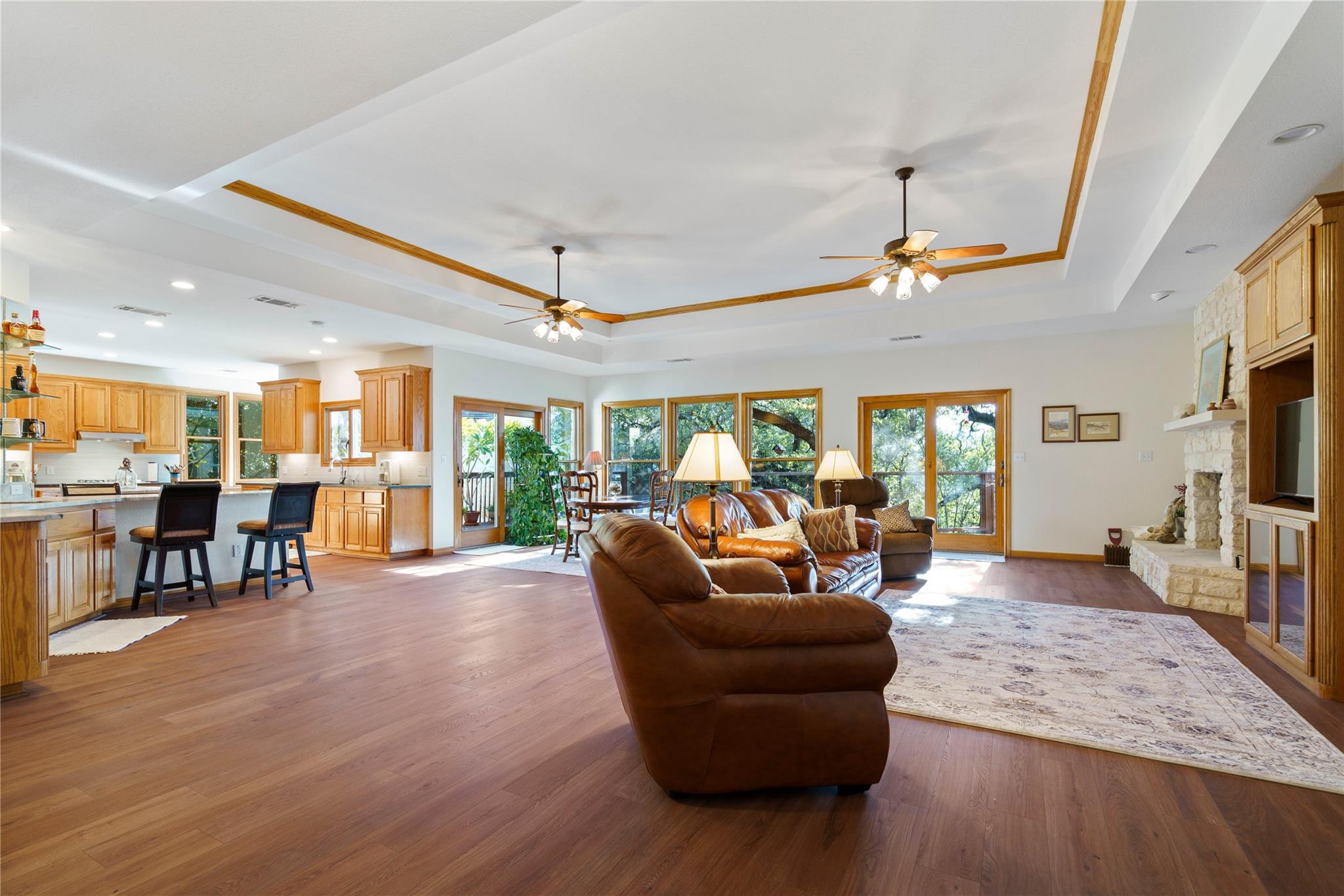 20653 Highland Lake Loop Property Photo 6