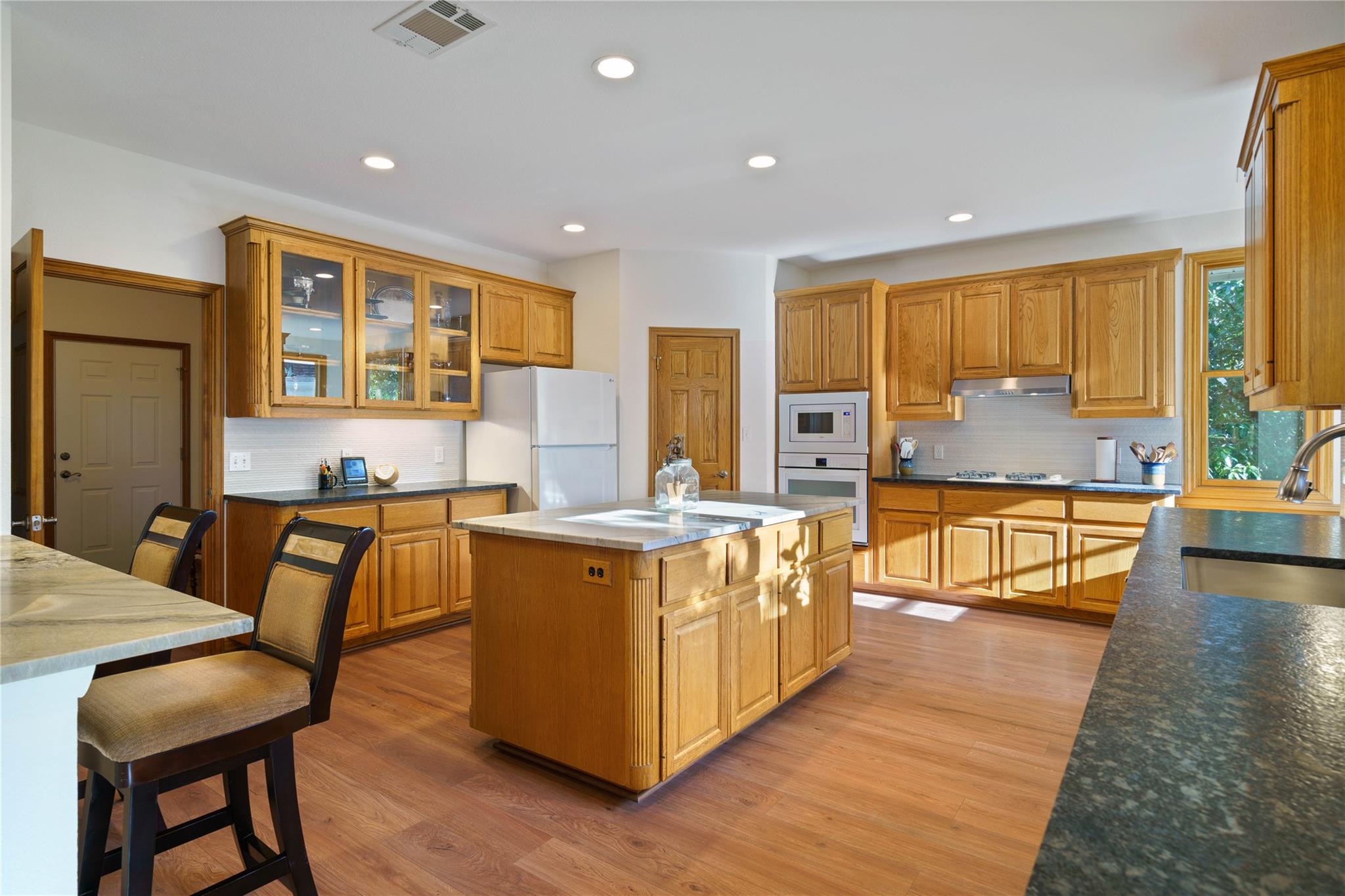 20653 Highland Lake Loop Property Photo 14