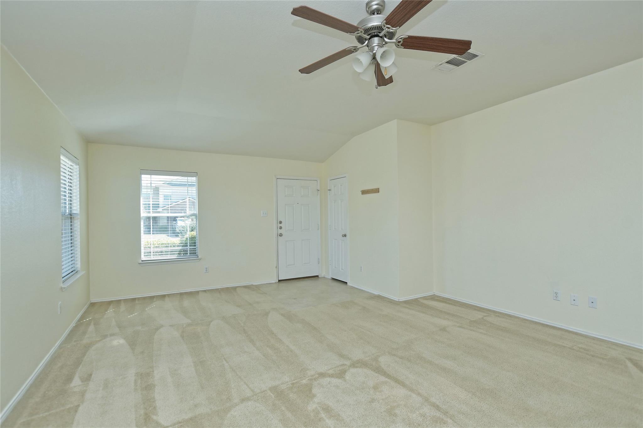 811 Encinita Dr Property Photo 10