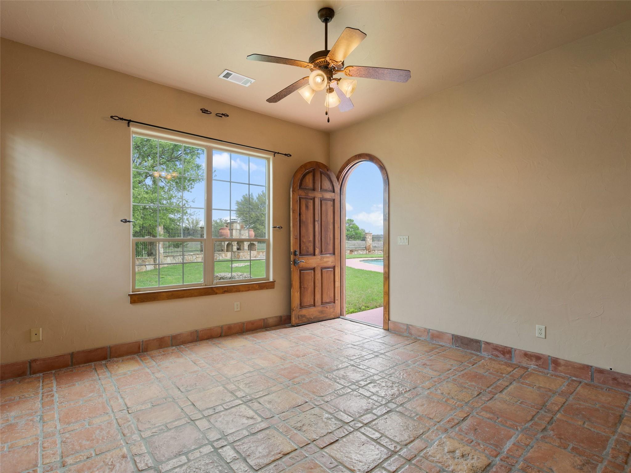 26008 Fm 963 Property Photo 26