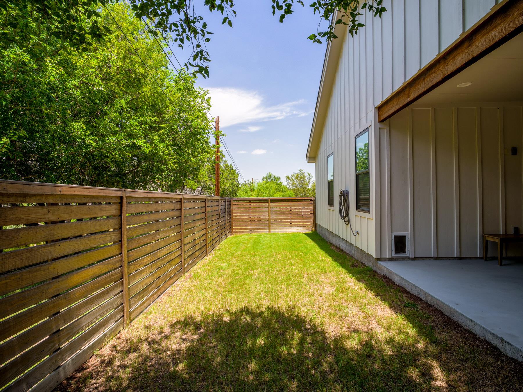 638 Oak Ln Property Photo 30