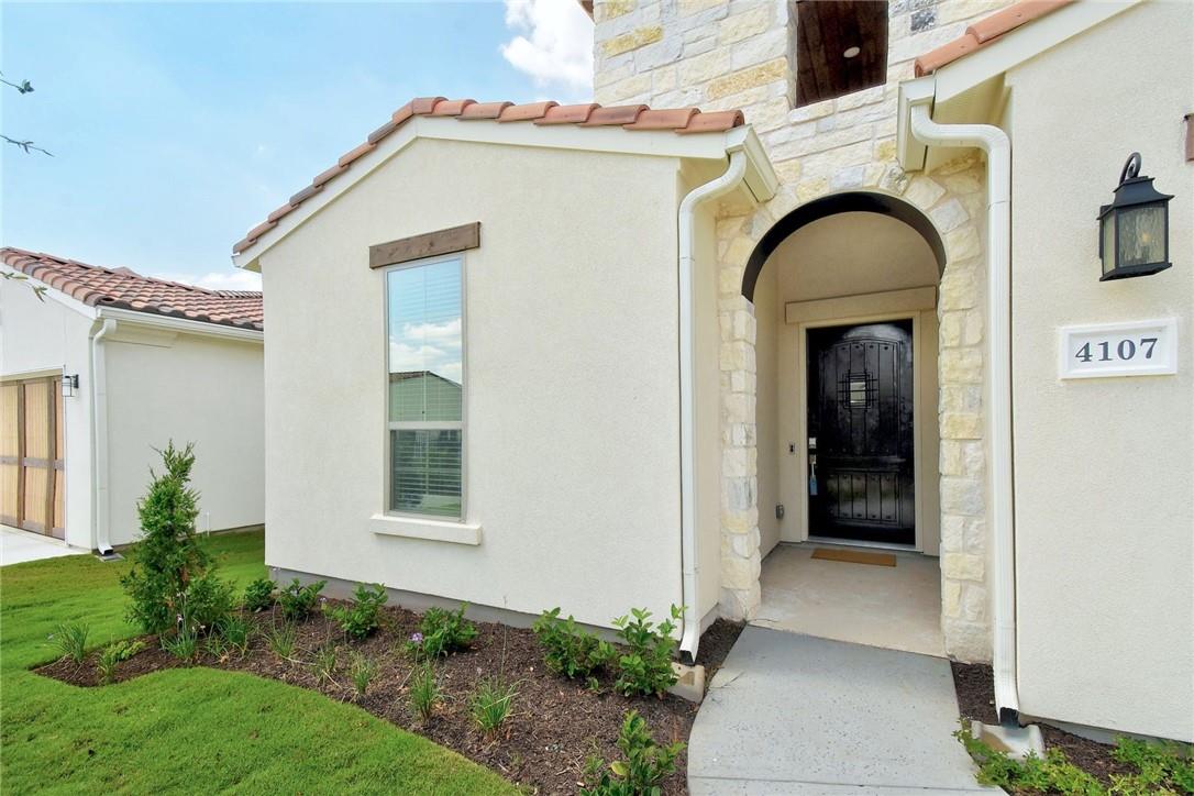 4107 Softleaf Path Property Photo 4