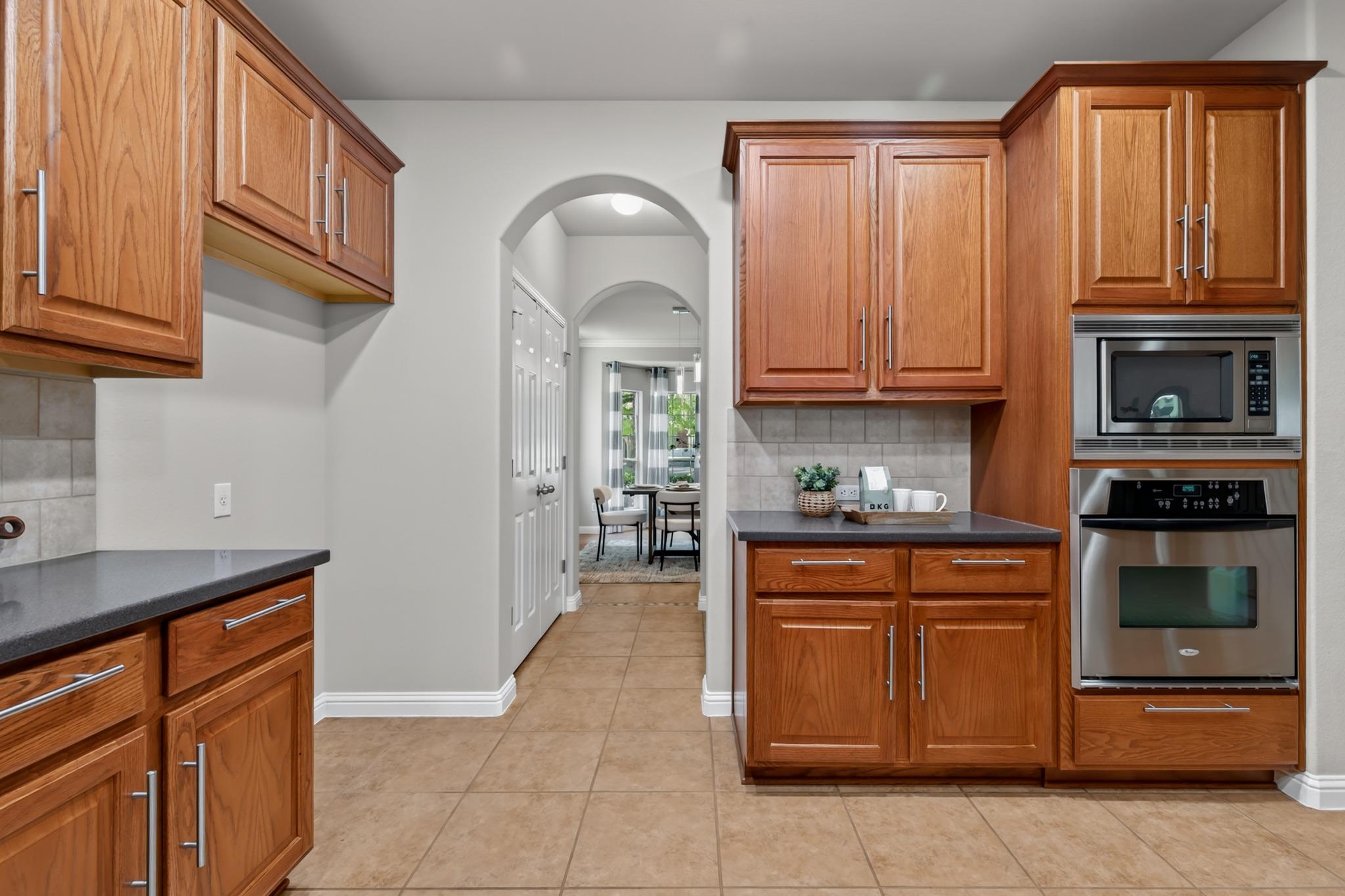 3780 Turetella Dr Property Photo 11