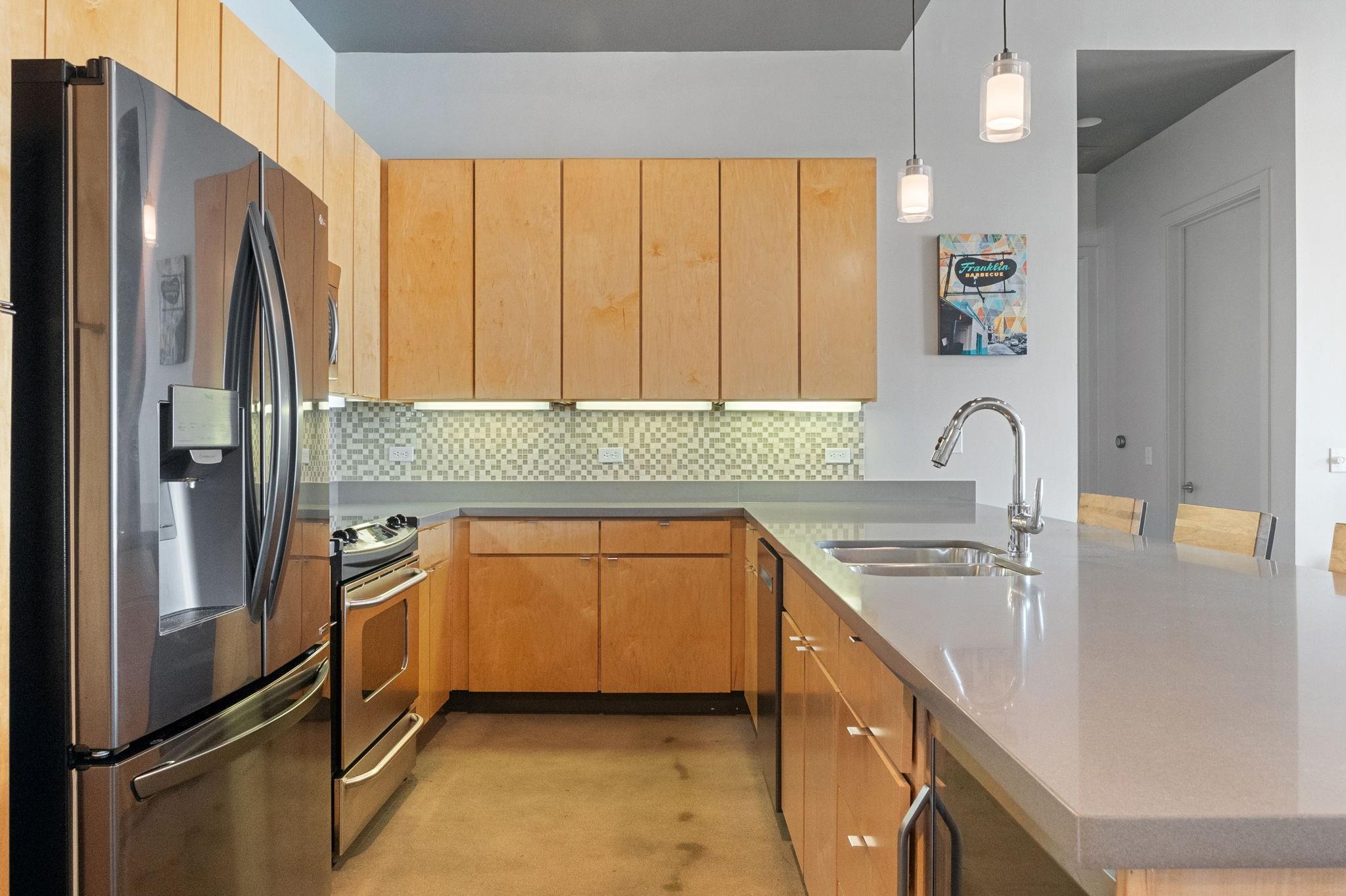 507 Sabine St 605 Property Photo 14
