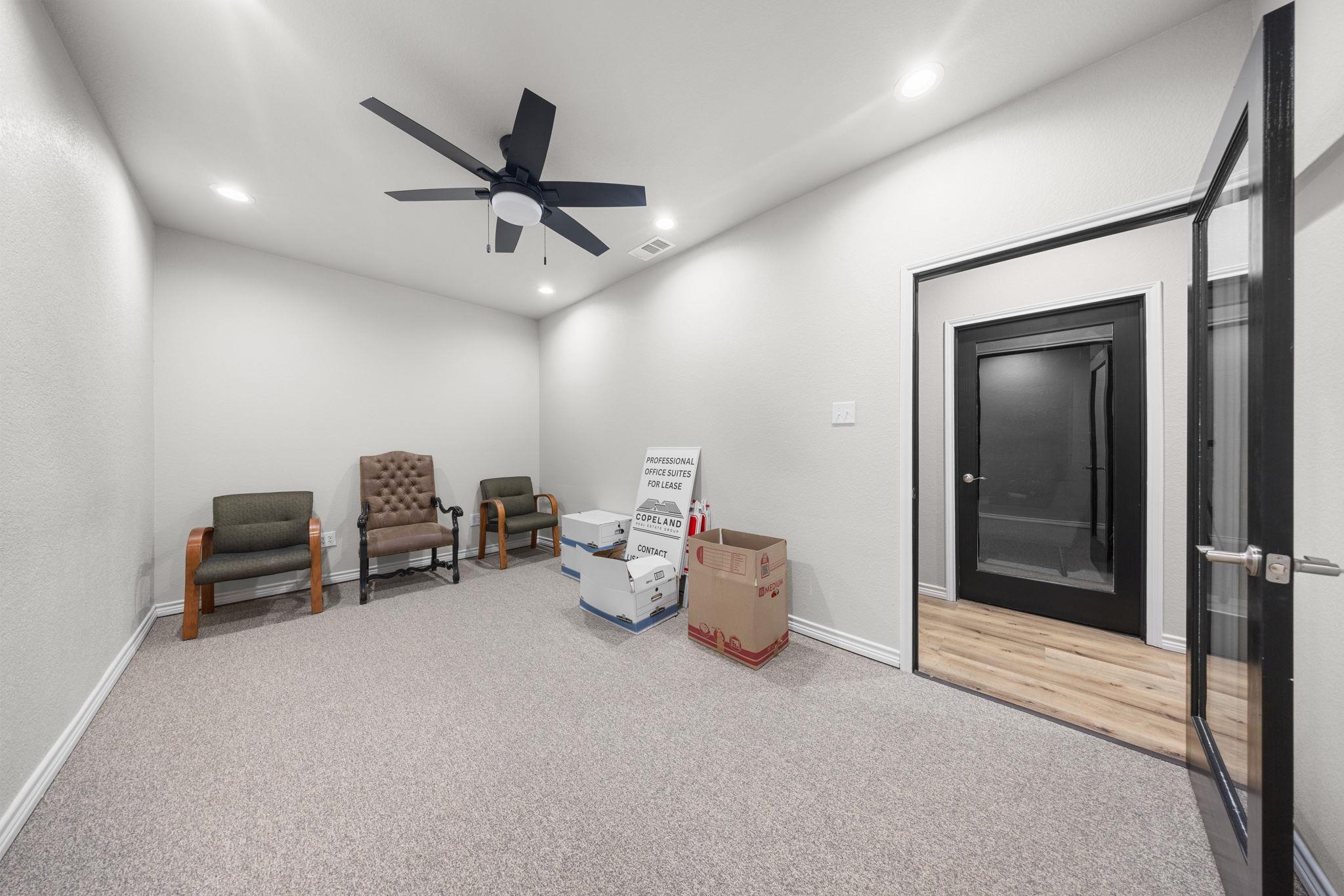 210 E Central Ave #f Property Photo 6
