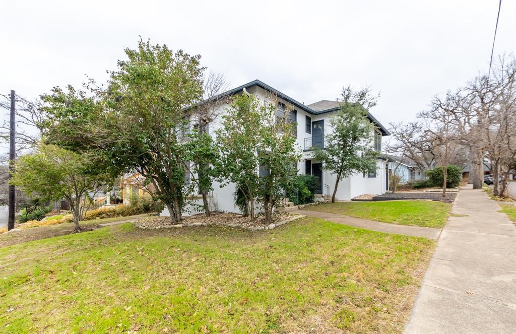 3111 Grooms St #unit D Property Photo 12