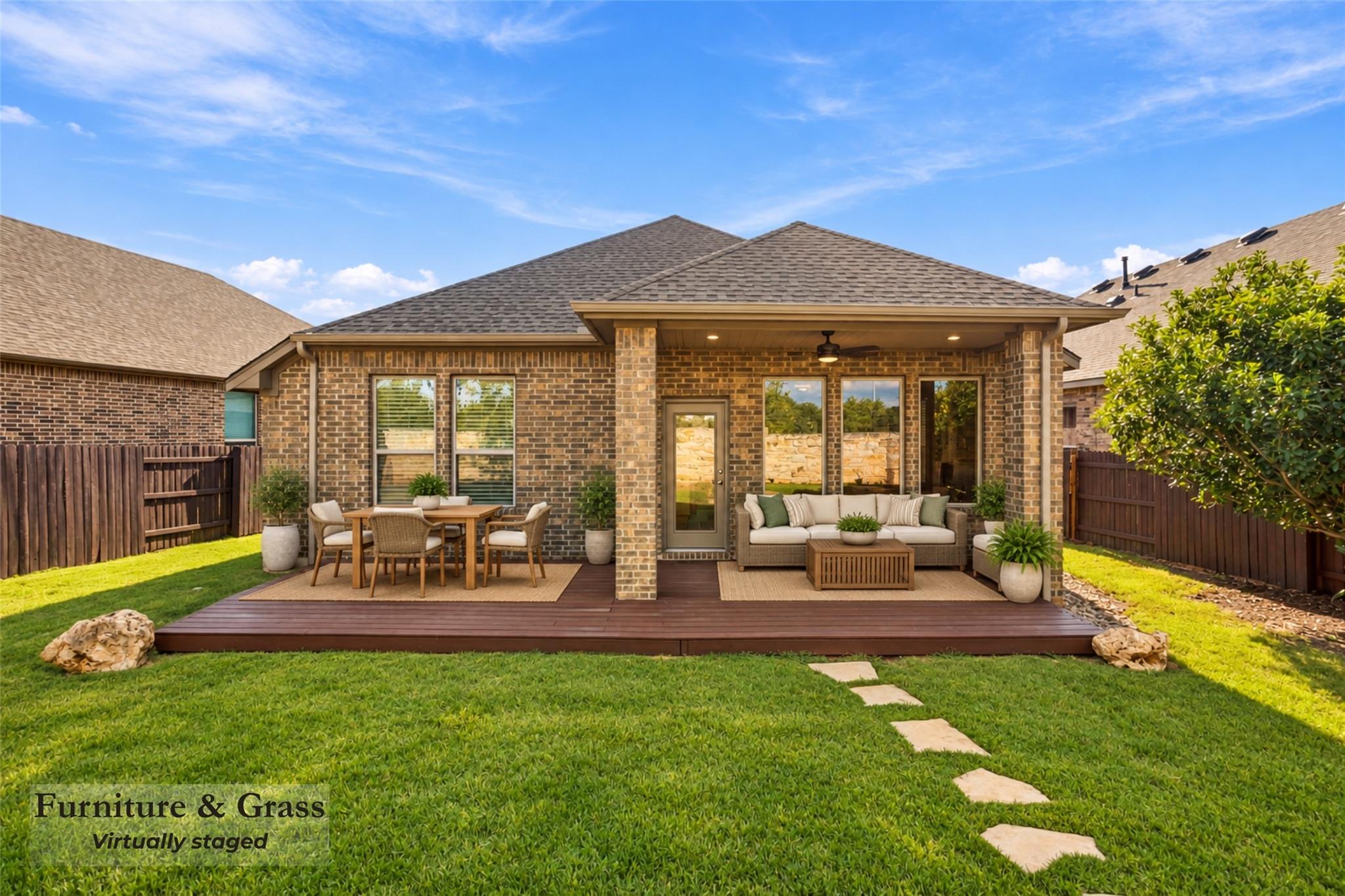 109 Tulip Garden Trl Property Photo 27