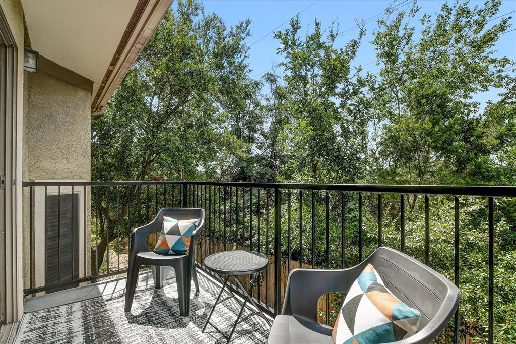 9244046 Property Photo 9