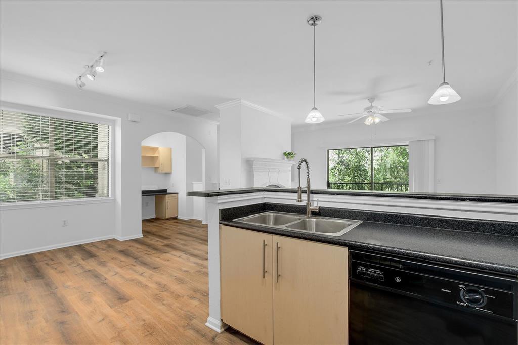 9244046 Property Photo 13