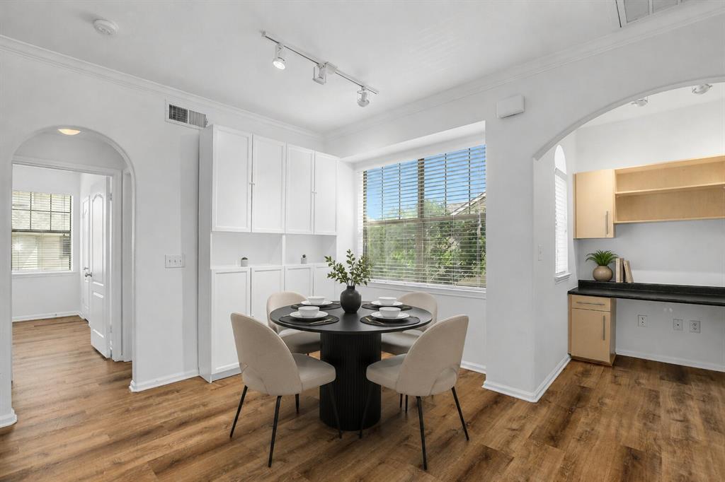 9244046 Property Photo 15