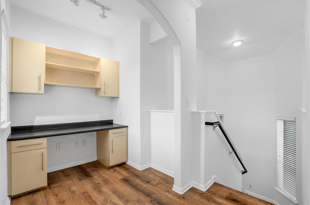 9244046 Property Photo 18