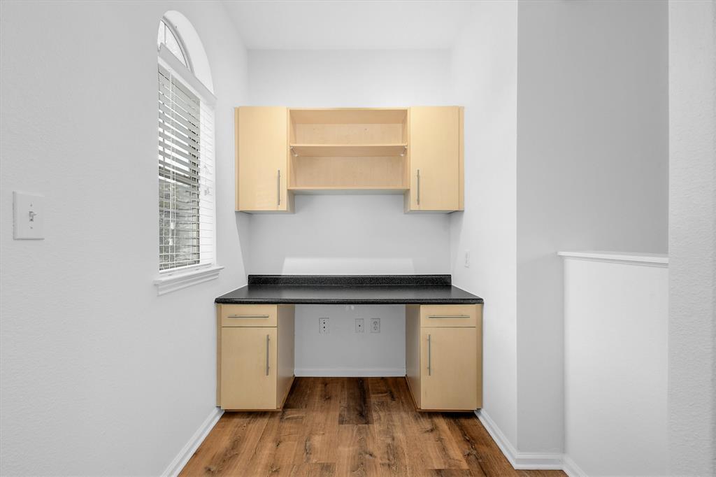9244046 Property Photo 19