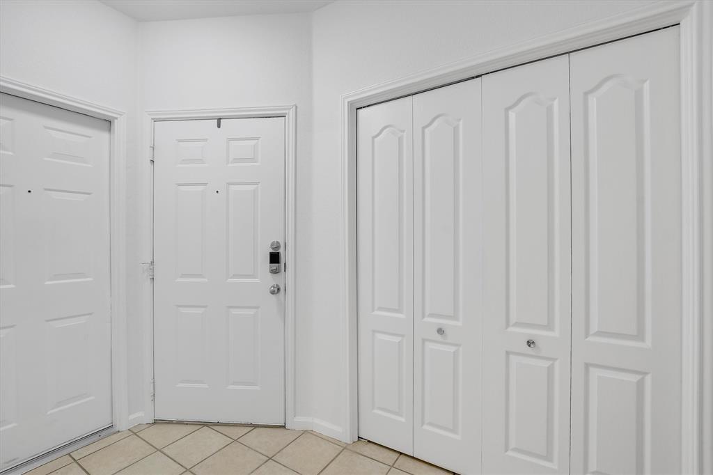 9244046 Property Photo 32