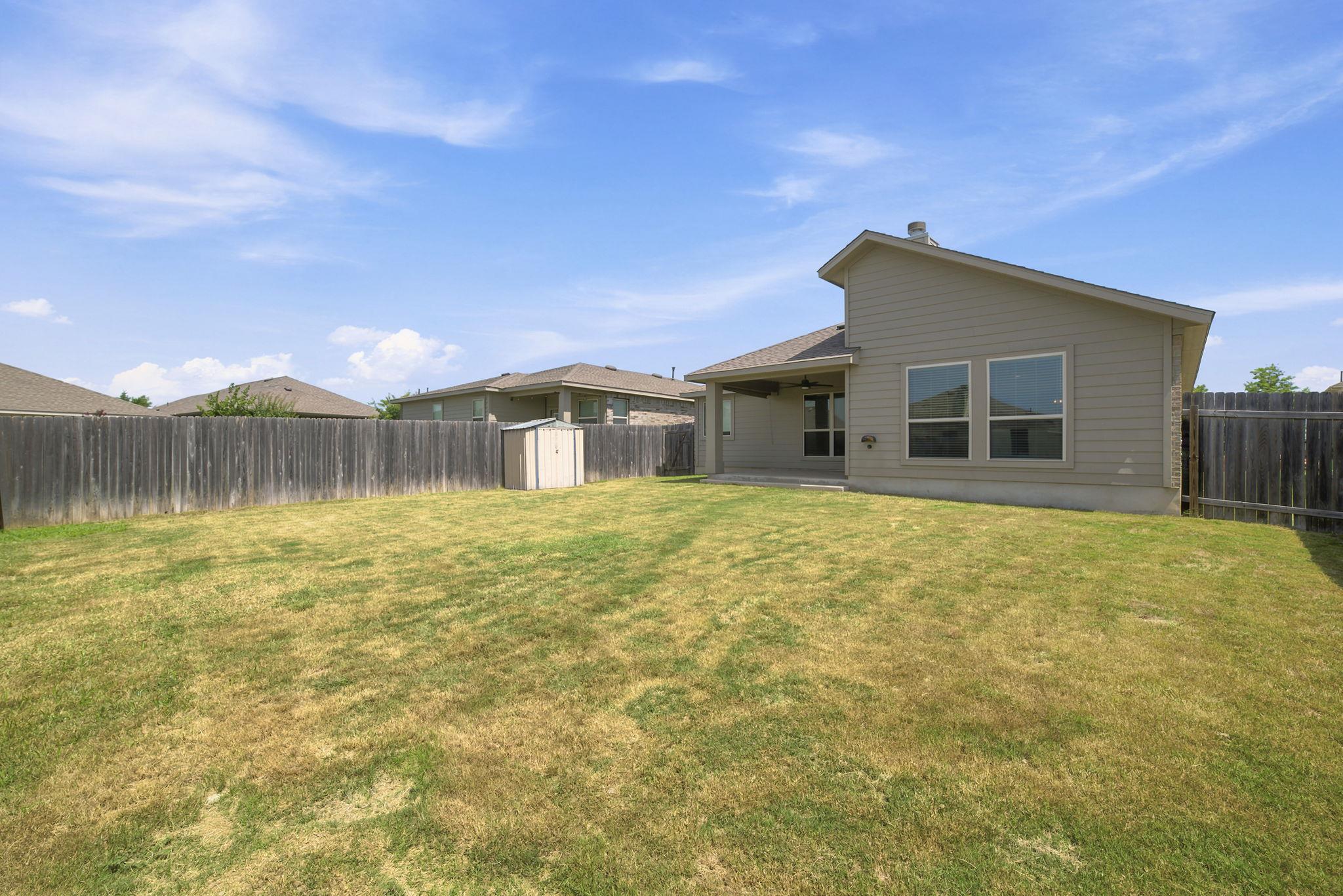 250 Finstown St Property Photo 26