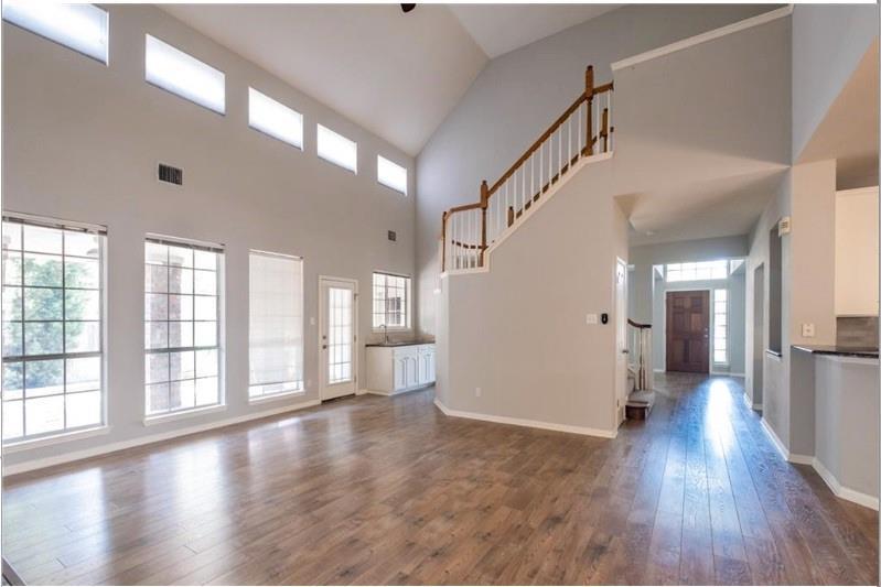 505 Oak Park Dr Property Photo 3