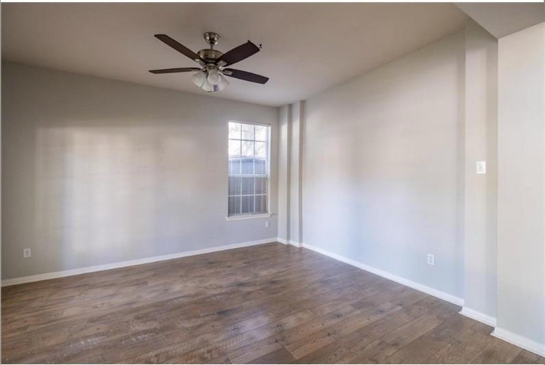 505 Oak Park Dr Property Photo 7