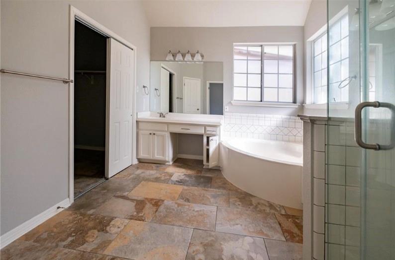 505 Oak Park Dr Property Photo 11