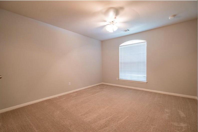 505 Oak Park Dr Property Photo 13