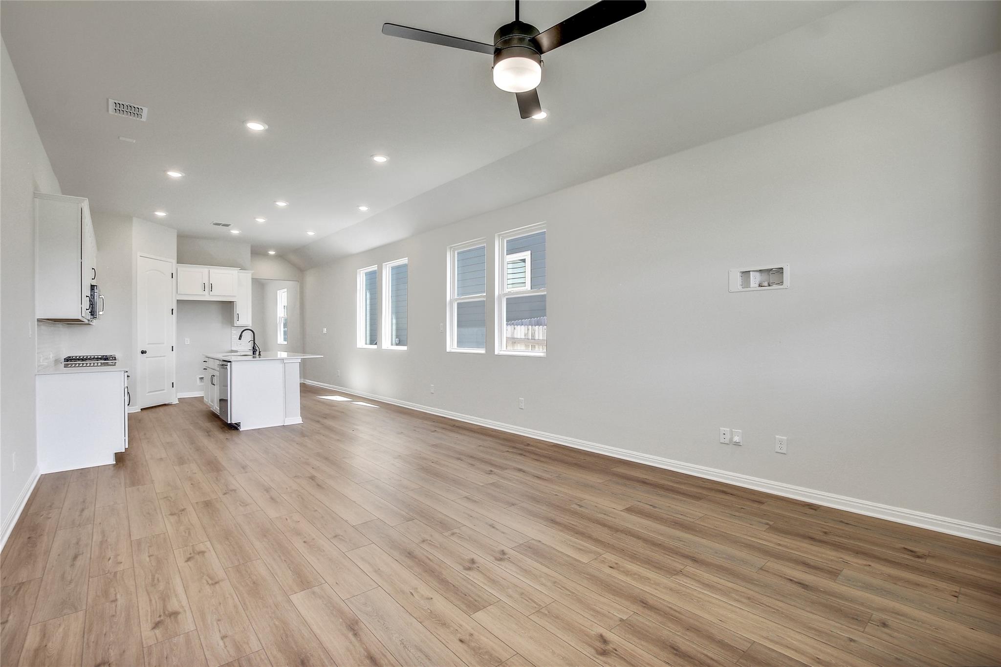 240 Denali Way Property Photo 10