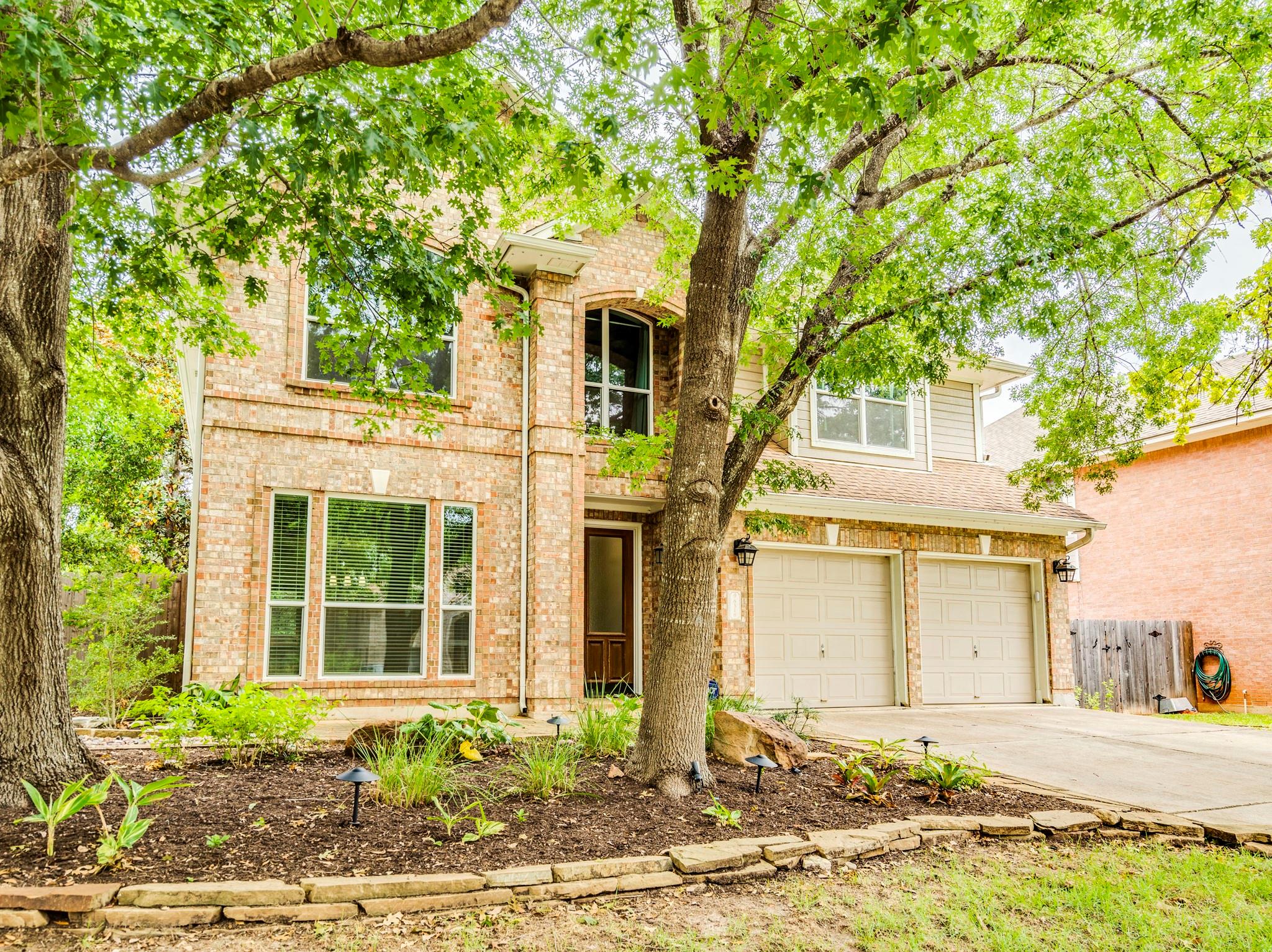 6318 Zadock Woods Dr Property Photo 2